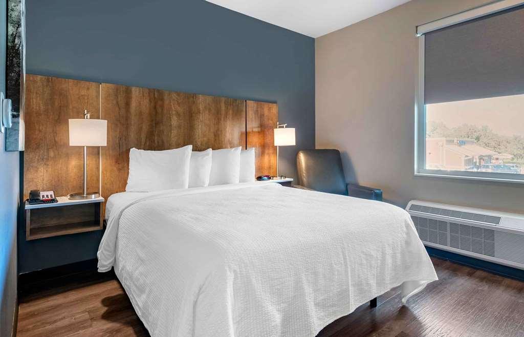 Extended Stay America Premier Suites - Tampa - Fairgrounds - Casino الغرفة الصورة