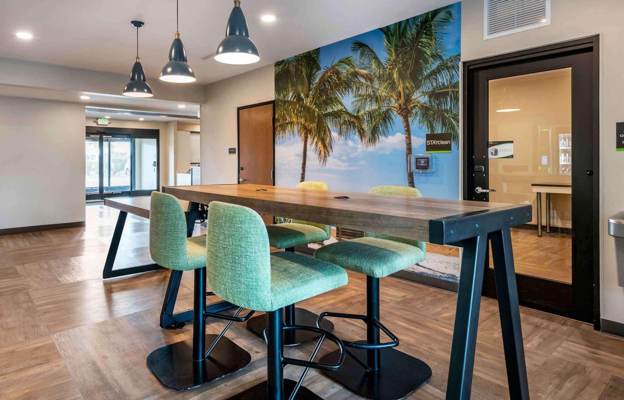 Extended Stay America Premier Suites - Tampa - Fairgrounds - Casino المظهر الخارجي الصورة
